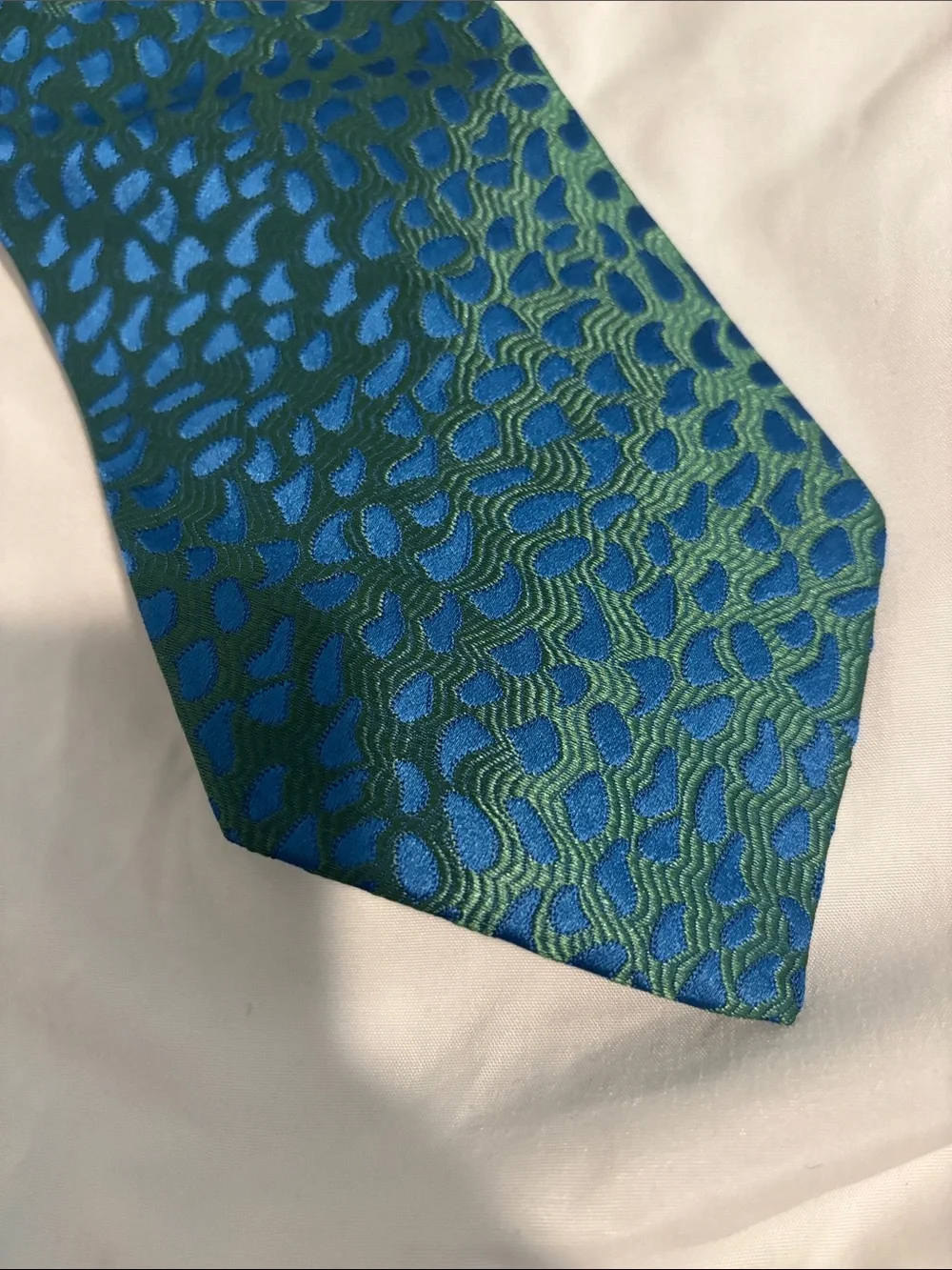 Charvet Classic Men's Blue Green Patterned Tie